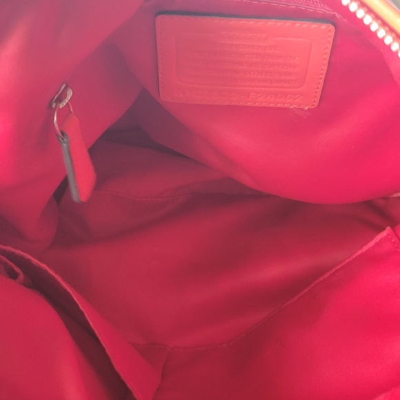 Coach Daisy Signature Convertible Hobo Purse F24062 Khaki Tan Coral Orange - Picture 7 of 9